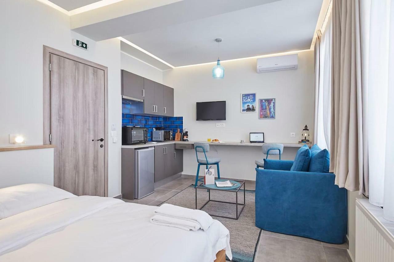 Live in a funky&renovated studio near Acropolis Atene Esterno foto